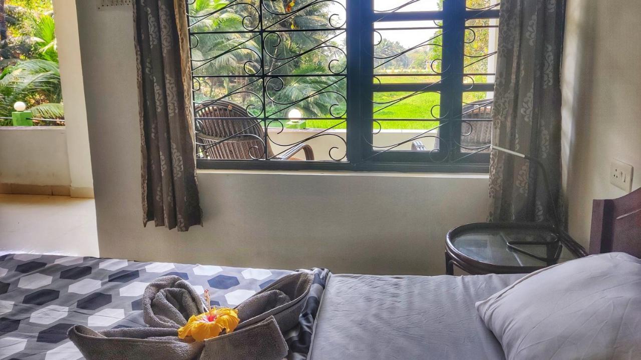 Heaven Goa Guesthouse Бенаулім Екстер'єр фото