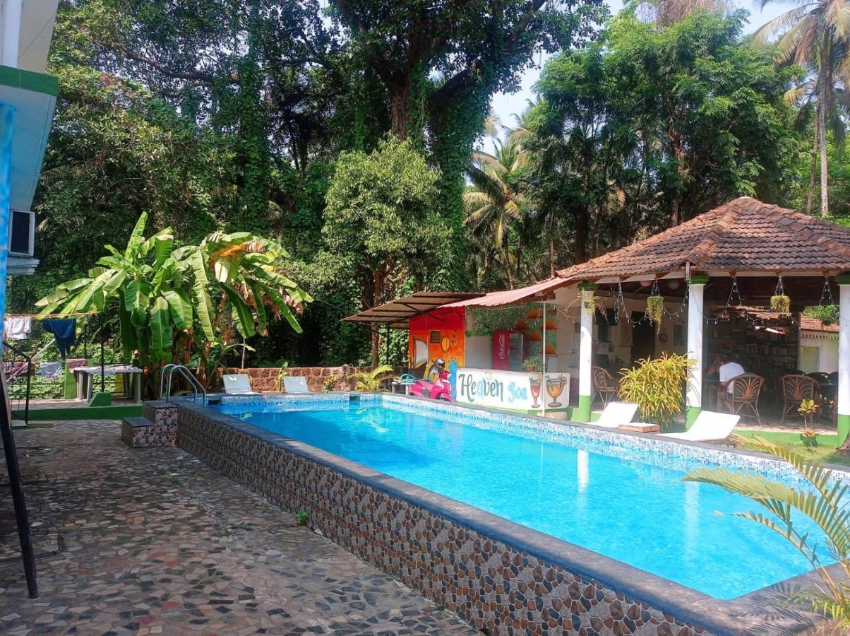 Heaven Goa Guesthouse Бенаулім Екстер'єр фото
